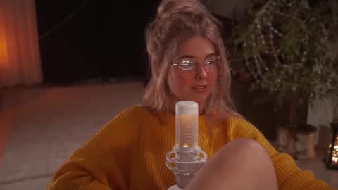 Snapshot of hannasthesia chatting on 02/22/25, 12:27 Hanna online show from 02/22/25, 12:27