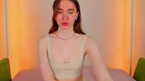 Hannavanilla online show from 05/16/26, 10:36