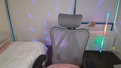 HannaVibe online show from 02/14/25, 04:58