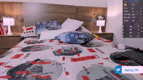 taylor live   online show from 01/31/25, 01:43