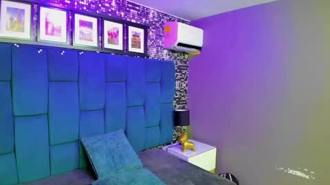 Hanny  online show from 12/17/25, 12:33