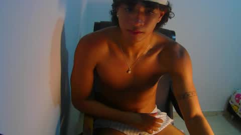 Snapshot of hansel_take chatting on 05/19/26, 12:16 hansel_take online show from 05/19/26, 12:16