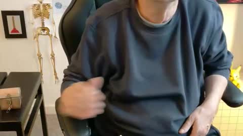 charly online show from 09/27/25, 09:58