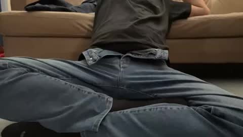 hansomeman2015 online show from 12/04/25, 08:17