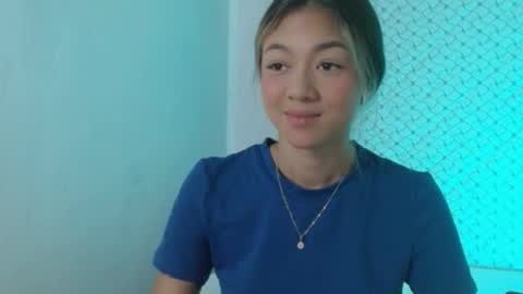 Snapshot of hantonella chatting on 05/04/26, 02:57 Anto online show from 05/04/26, 02:57