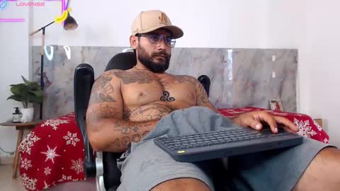 hanz_col online show from 02/18/26, 02:35