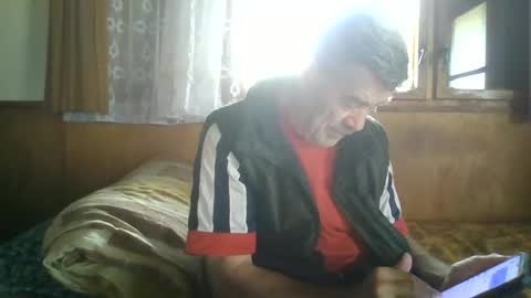 hanzik1954 online show from 07/04/26, 09:48