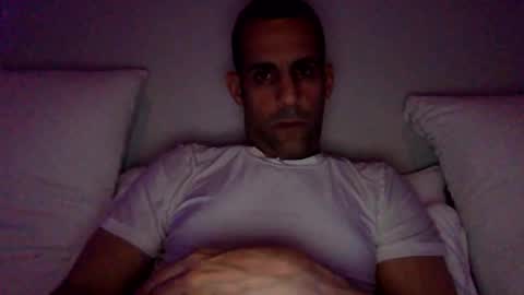 Snapshot of happy2334 chatting on 03/24/26, 02:33 skysky6969 online show from 03/24/26, 02:33