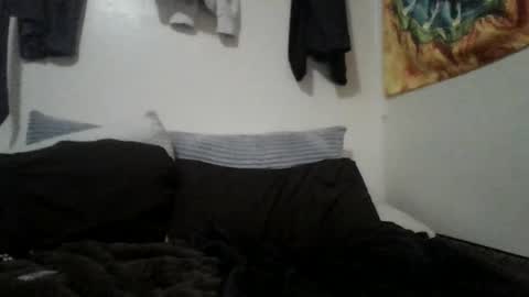 happy guy online show from 10/31/25, 01:06