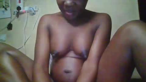 happy_dimple online show from 10/07/25, 10:56