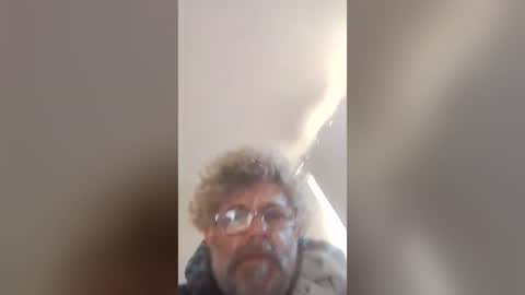 Snapshot of happydick69a chatting on 07/11/26, 01:41 happydick69a online show from 07/11/26, 01:41