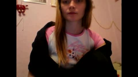 happyemily  online show from 02/02/26, 05:22