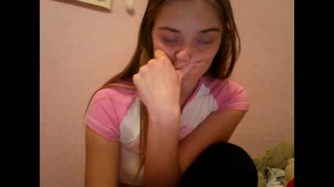 happyemily  online show from 02/19/26, 09:33