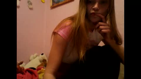 happyemily  online show from 03/06/26, 08:27