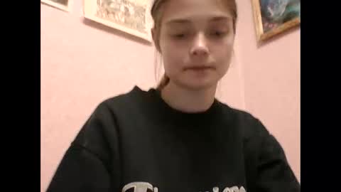 happyemily  online show from 03/14/26, 09:53