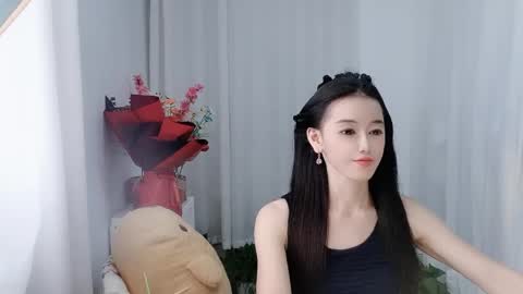 Snapshot of happyflower802318 chatting on 05/26/26, 03:02 Daisy online show from 05/26/26, 03:02