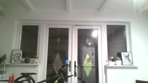 Calvin Secret  online show from 01/16/26, 03:54