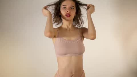 Evy  online show from 04/08/26, 11:59