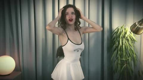 Evy  online show from 04/16/26, 03:13