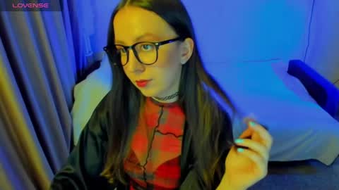Stephanie online show from 05/19/26, 08:59