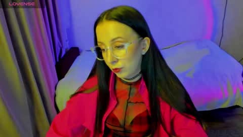 Stephanie online show from 06/02/26, 07:05