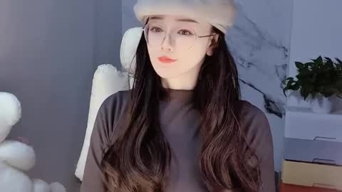 Daisy online show from 12/16/24, 01:22