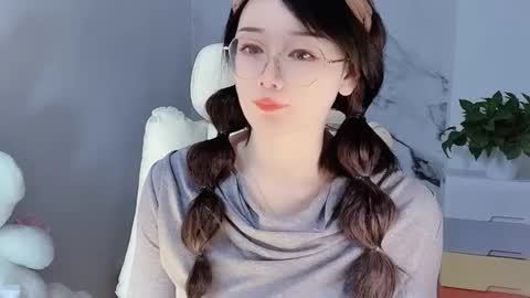 Daisy online show from 12/18/24, 05:04