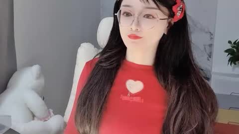 Daisy online show from 02/13/25, 03:18