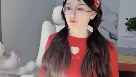 Daisy online show from 02/14/25, 05:14