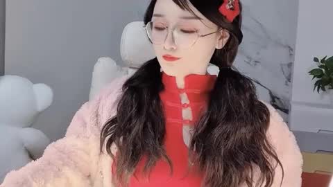 Daisy online show from 02/15/25, 04:45