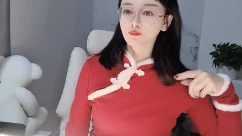 Daisy online show from 02/22/25, 04:51