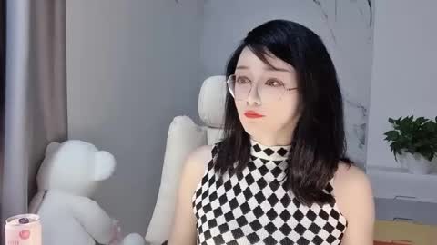 Daisy online show from 03/06/25, 02:18