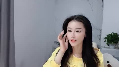 Daisy online show from 12/18/25, 04:29