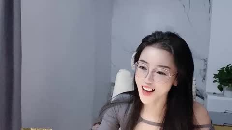 Daisy online show from 12/22/25, 06:05