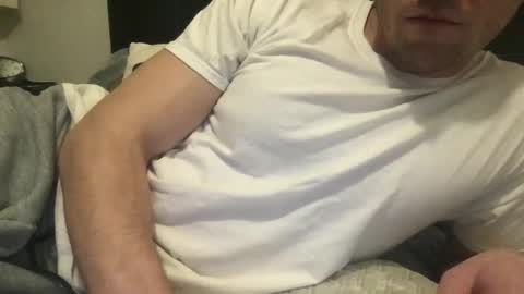 Snapshot of happytoplay22 chatting on 02/19/26, 07:54 happytoplay22 online show from 02/19/26, 07:54