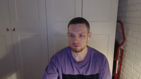 Snapshot of happyvelvetpaw chatting on 01/18/26, 04:05 happyvelvetpaw online show from 01/18/26, 04:05