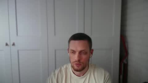 Snapshot of happyvelvetpaw chatting on 04/08/26, 10:15 happyvelvetpaw online show from 04/08/26, 10:15