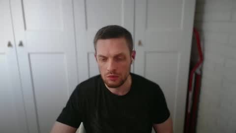 Snapshot of happyvelvetpaw chatting on 04/12/26, 10:42 happyvelvetpaw online show from 04/12/26, 10:42