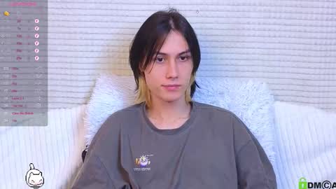 Mark online show from 09/28/25, 01:22