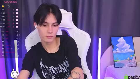 Mark online show from 11/05/25, 11:05