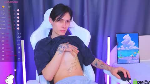 Mark online show from 11/25/25, 10:54