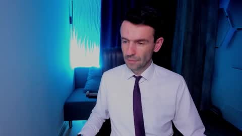 Steve online show from 10/26/25, 03:29