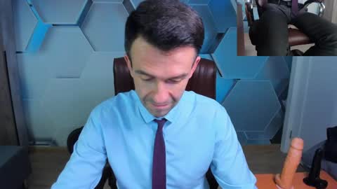 Steve online show from 05/08/26, 08:19