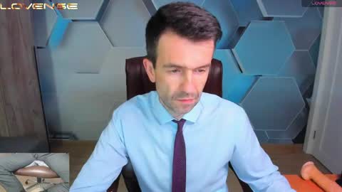 Steve online show from 06/10/26, 09:08