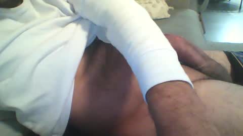 hard_cock_32 online show from 03/24/26, 08:03
