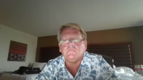 Steele and Cassie online show from 07/31/26, 12:10