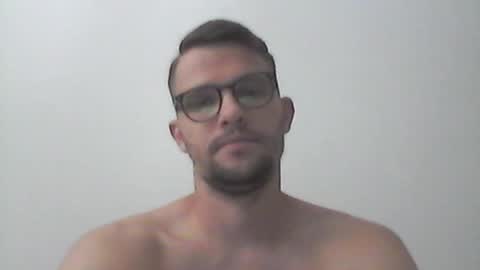 Snapshot of hardboylovemilfmoom chatting on 07/12/26, 12:18 hardboylovemilfmoom online show from 07/12/26, 12:18