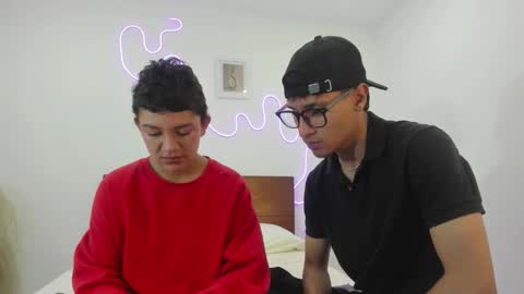 Snapshot of hardcoreheat_ind chatting on 02/15/26, 11:01 kade and demi independent models online show from 02/15/26, 11:01