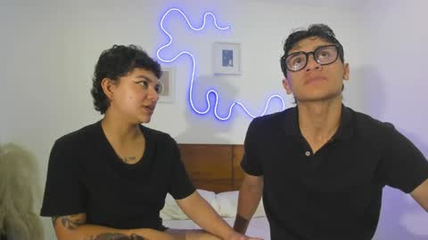 kade and demi independent models online show from 04/17/26, 04:59