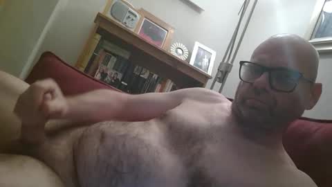Snapshot of hardforhours_ chatting on 05/09/26, 12:38 hardforhours_ online show from 05/09/26, 12:38